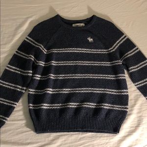 This is an Ambrecrombie kited sweatshirt!